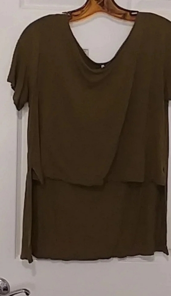 🍭🌹 CUTE top with a shorter front - Picture 7 of 7